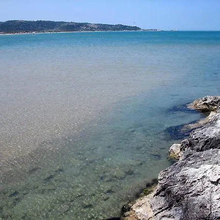 Villaggio Turistico Scialmarino 2* فيستَ