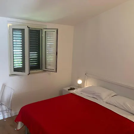 منتزه العطل Villaggio Turistico Scialmarino فيستَ