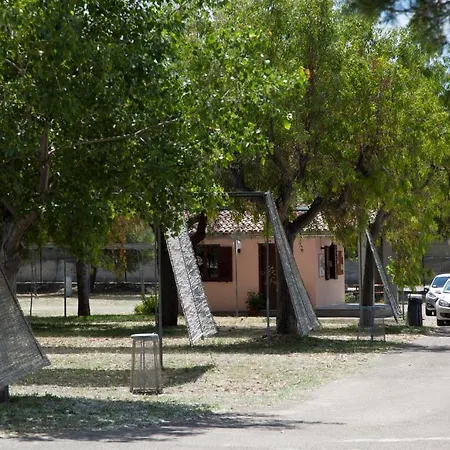 منتزه العطل Villaggio Turistico Scialmarino